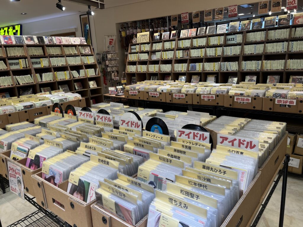 voxmusic梅田店7インチコーナー